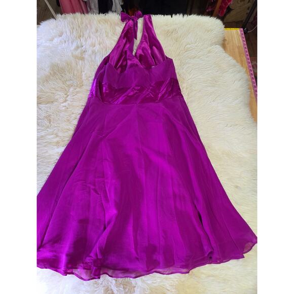 Need Brand - Picture 14 of 16